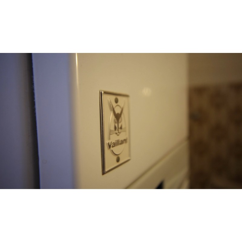 CZ - technology - Vaillant - boiler - gas - flame - fire - heating - thermostat - home