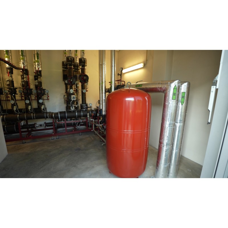 CZ - technology - Olomouc - Olterm - boiler room - control - meter - gas - hot water piping