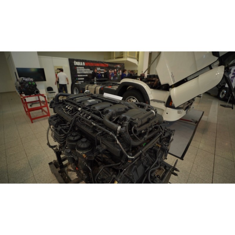 CZ - Brno - education - Czech Skills - HKČR - truck - motor - lorri - car - Scania