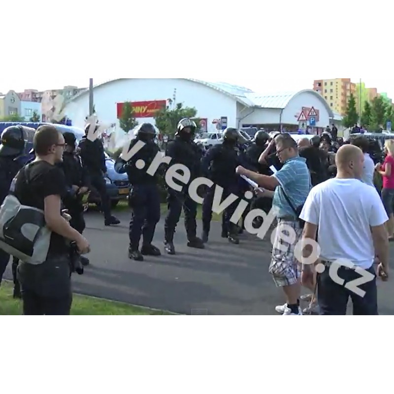ČR - policie - protesty - Rómové