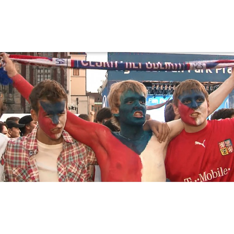 CR - Prague - Football - European Championship Fans