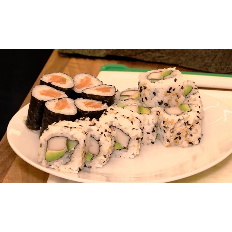 CR - Japan - sushi - food preparing 2