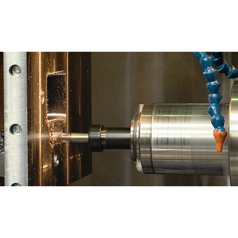 CR - industry - engineering - cnc machines 2