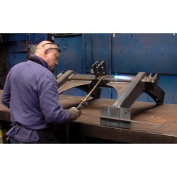 CR - industry - engineering - welding - 3D graphics