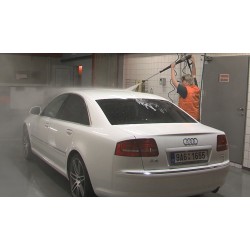 ČR - automobilismus - myčka aut - ruční mytí