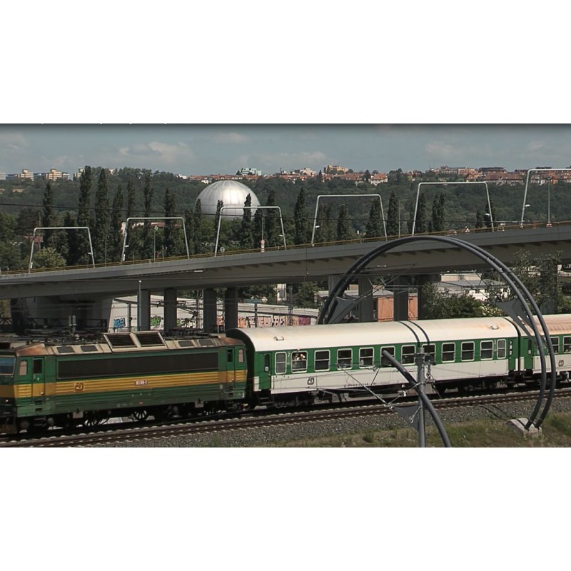 CR - Prague - transport - roads - trains - trams - Libenský bridge