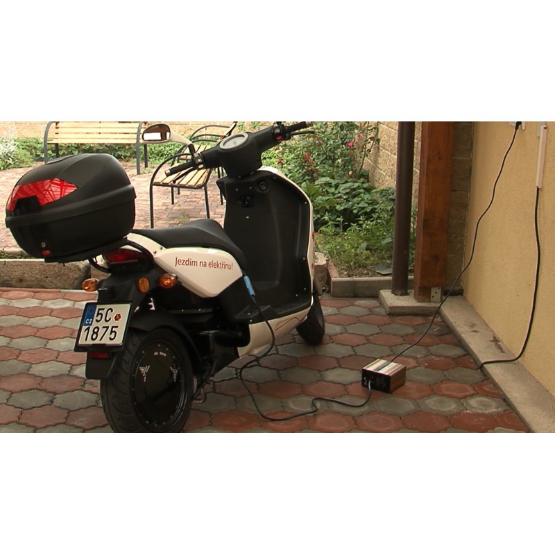CR - transport - technology - car - CNG - refuelling